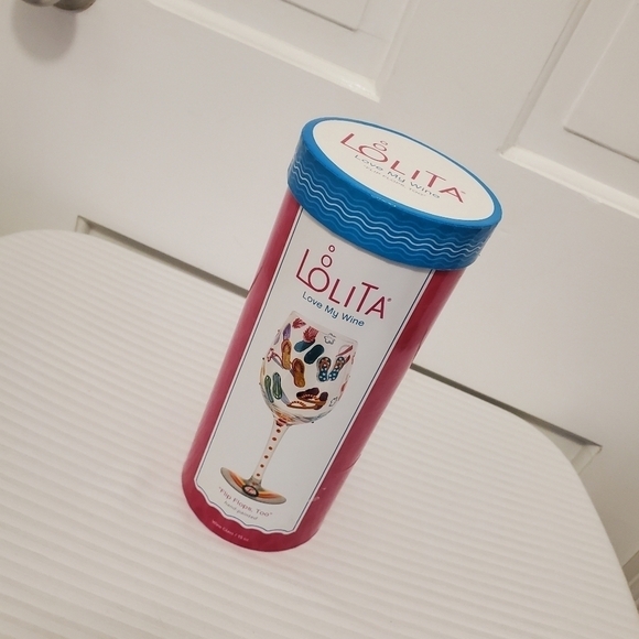 NIB Lolita Love My Wine "Flip Flops Too" 15 oz Wine Glass - Picture 11 of 11